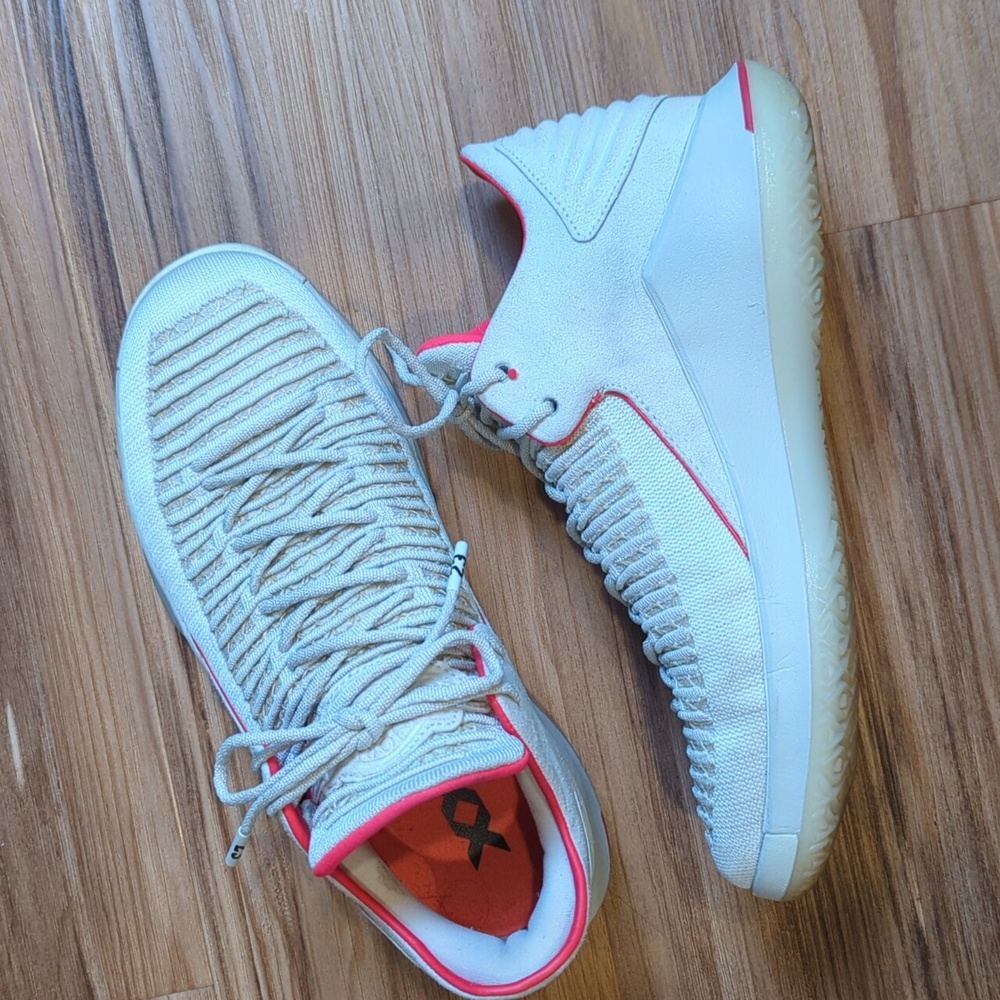 Jordan Air 32‎ XXXII Low Gordon St Men's Light Bone Sneakers Size 7.5